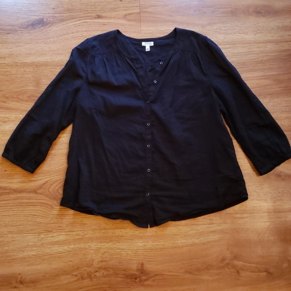 Soft Joie Gauzy Black Button Shirt